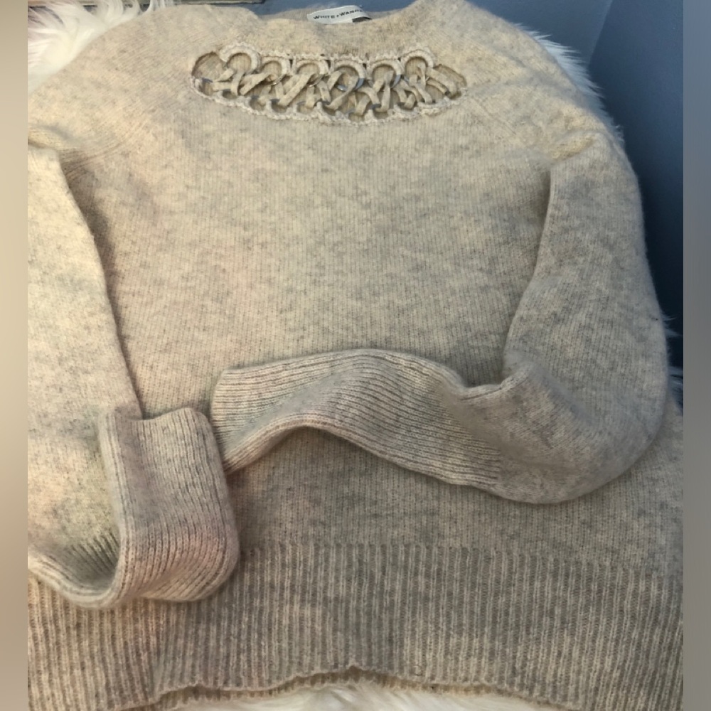 White + Warren Cashmere Sweater - Picture 6 of 7